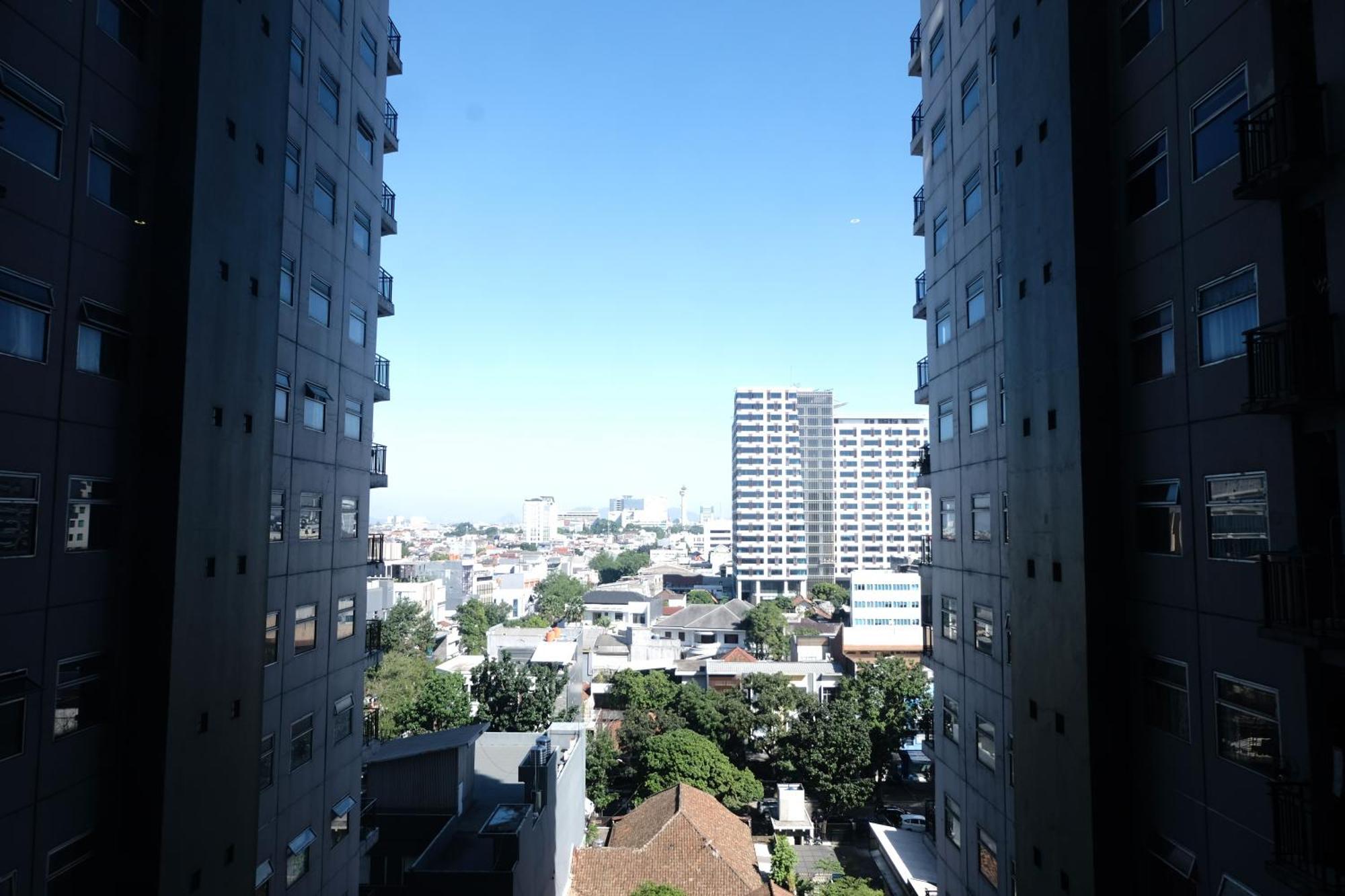 Apartemen Good And Comfy 2br At Grand Afrika By Travelio *