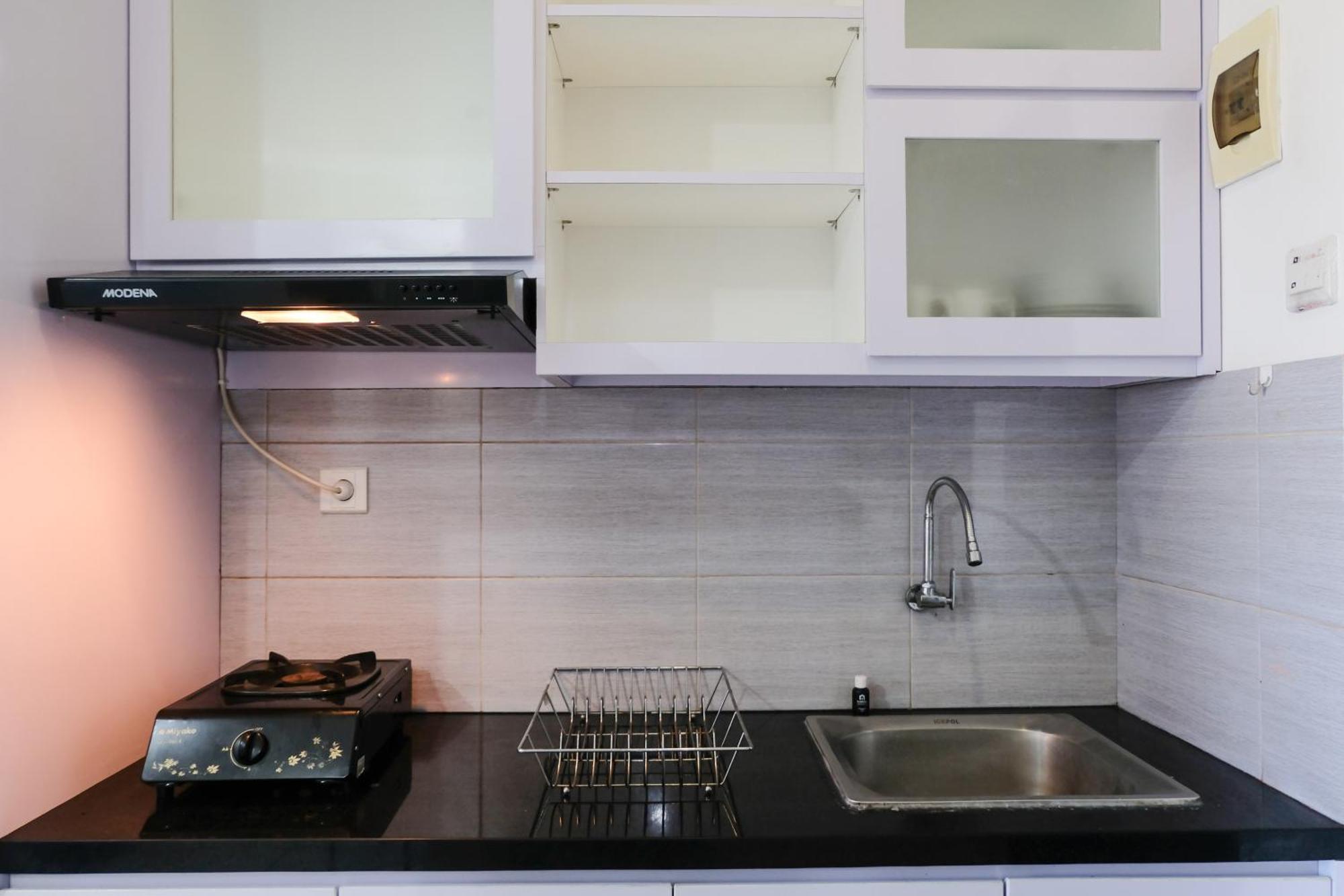 Good And Comfy 2br At Grand Afrika By Travelio *